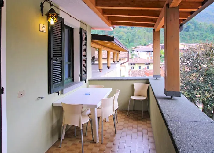 Basic By Interhome Crone