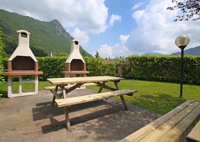 Basic By Interhome * Crone