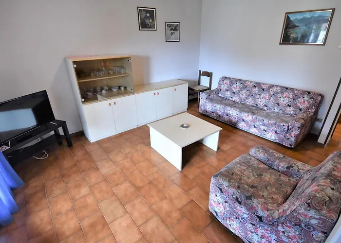 Apartament Basic By Interhome Crone